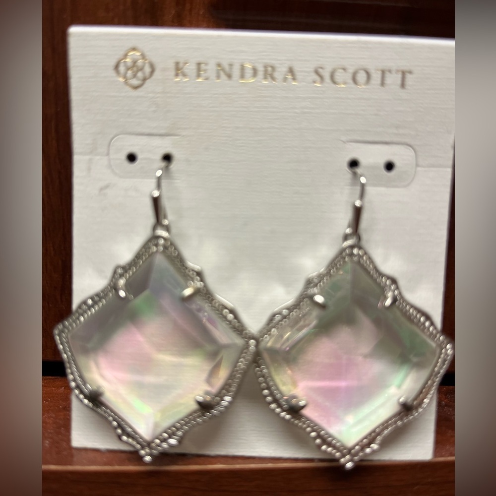 Kendra Scott Kirsten earrings